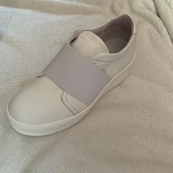 Italian Leather Platform Sneakers - Picture 3 of 6